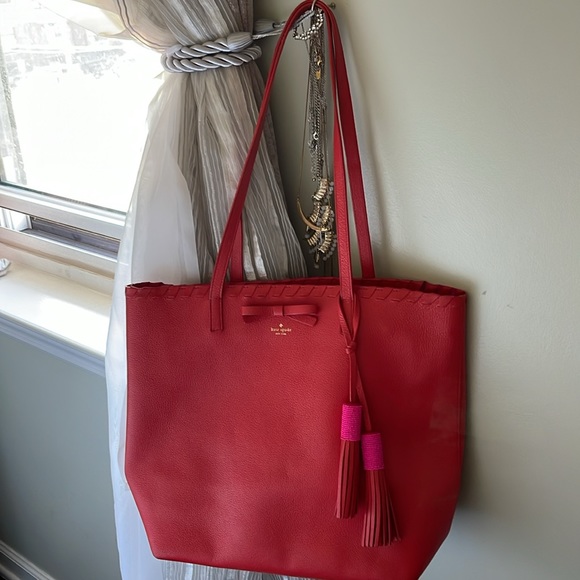 KATE SPADE Red Tote with tassels and bow - Picture 17 of 17